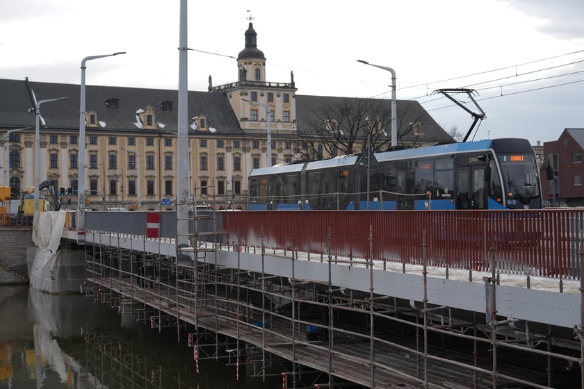 Remont mostów Uniwersyteckich (14 stycznia 2025)