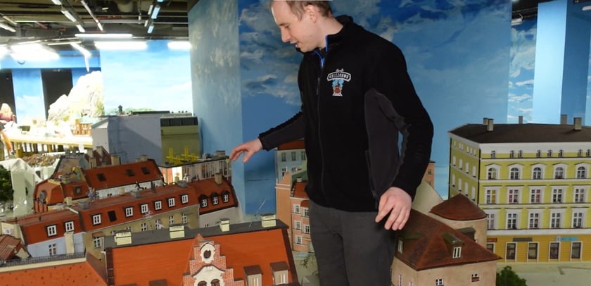 Przenosiny Kolejkowa do Sky Tower&nbsp;