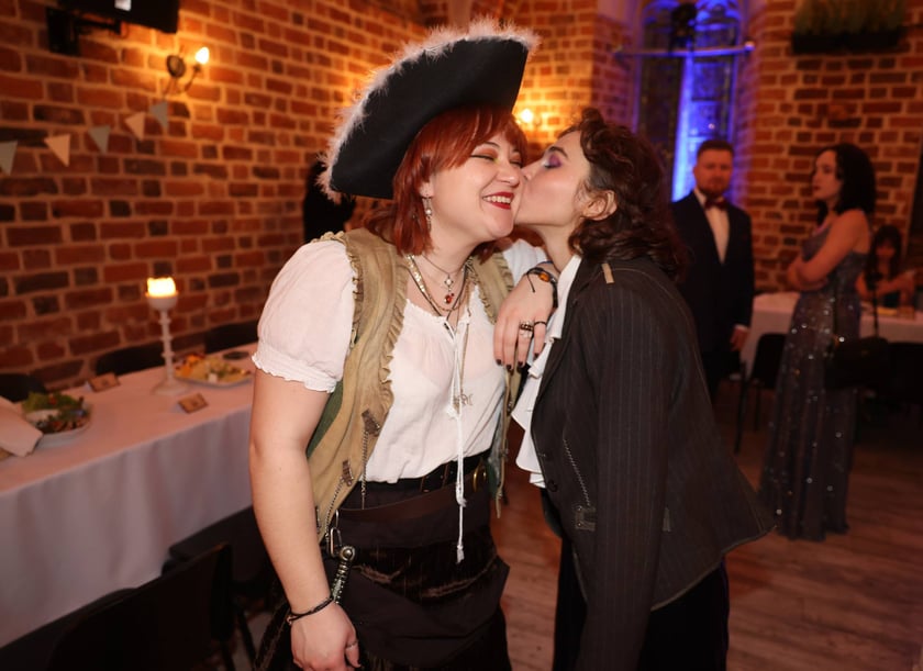 Studniówka Liceum Sztuk Plastycznych im. Stanisława Kopystyńskiego w Starym Klasztorze (18 stycznia 2025)