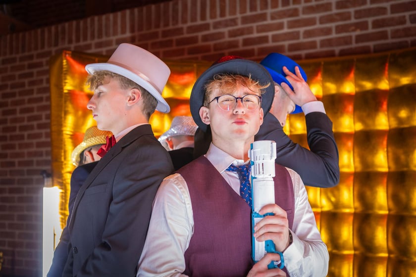 Studniówka LO nr III im. Adama Mickiewicza w Zamku Topacz (18.01.2025)