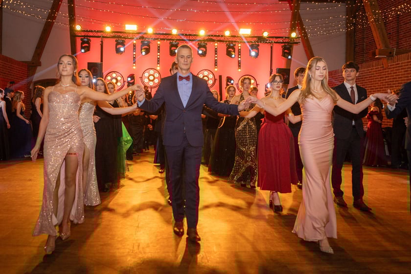 Studniówka LO nr III im. Adama Mickiewicza w Zamku Topacz (18.01.2025)