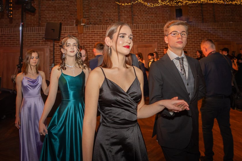 Studniówka LO nr III im. Adama Mickiewicza w Zamku Topacz (18.01.2025)