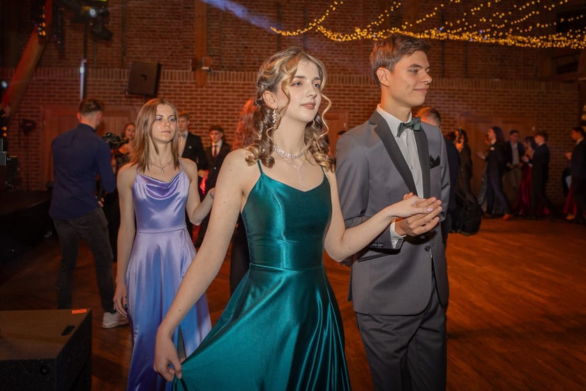 Studniówka LO nr III im. Adama Mickiewicza w Zamku Topacz (18.01.2025)