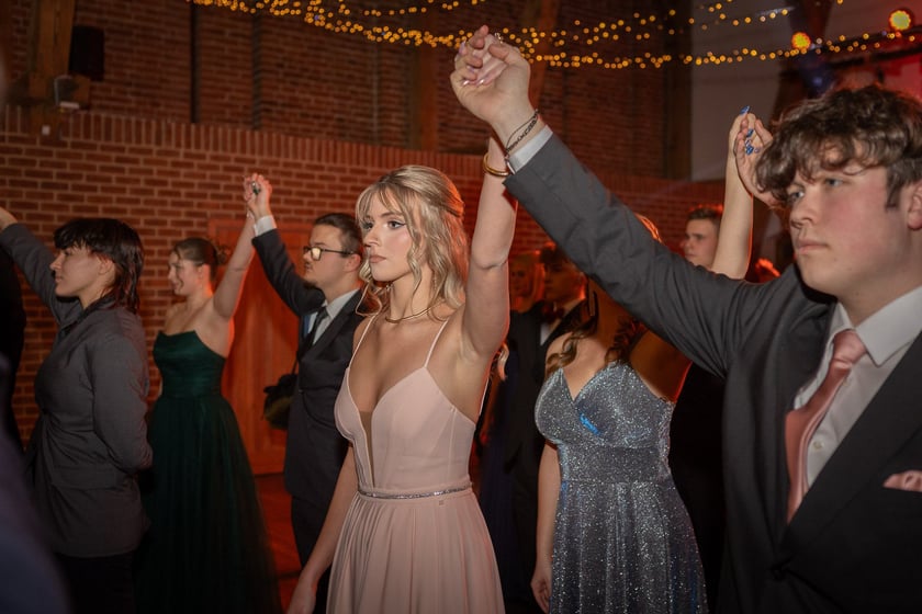 Studniówka LO nr III im. Adama Mickiewicza w Zamku Topacz (18.01.2025)