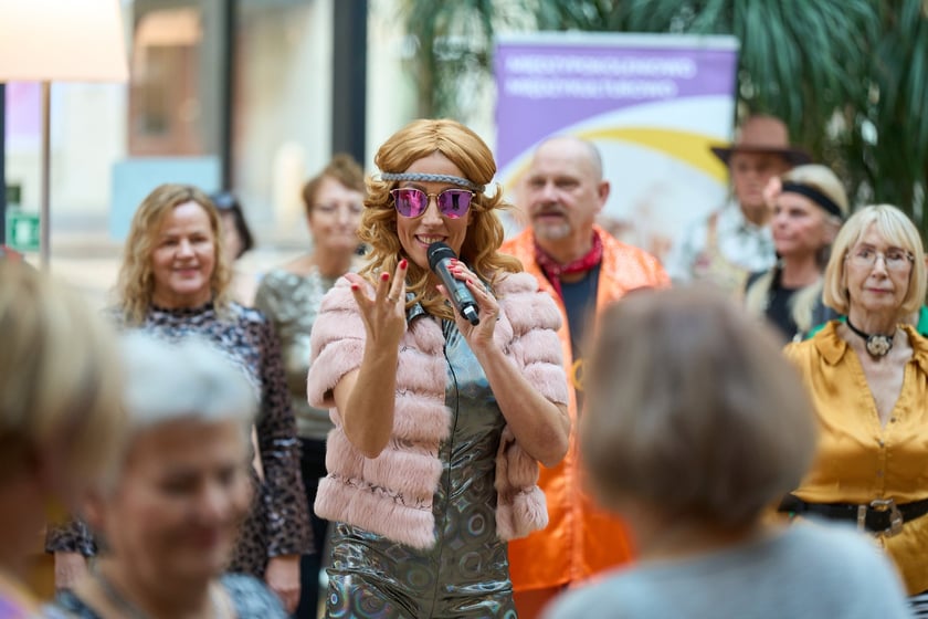 Dzień Babci i Dziadka w rytmie disco, Wrocławski Teatr Capitol