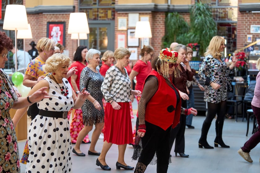 Dzień Babci i Dziadka w rytmie disco, Wrocławski Teatr Capitol