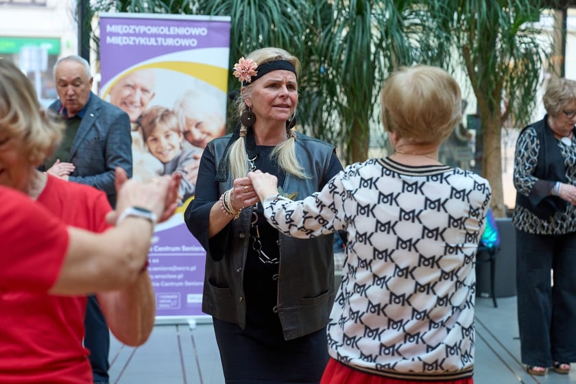 Dzień Babci i Dziadka w rytmie disco, Wrocławski Teatr Capitol