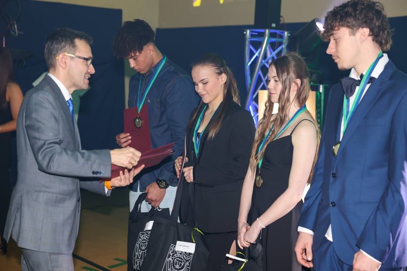 Gala XV Plebiscytu na Najpopularniejszego Ucznia-Sportowca Zespołu Szkół Ekonomiczno-Ogólnokształcących we Wrocławiu - 28.01.2025 r.