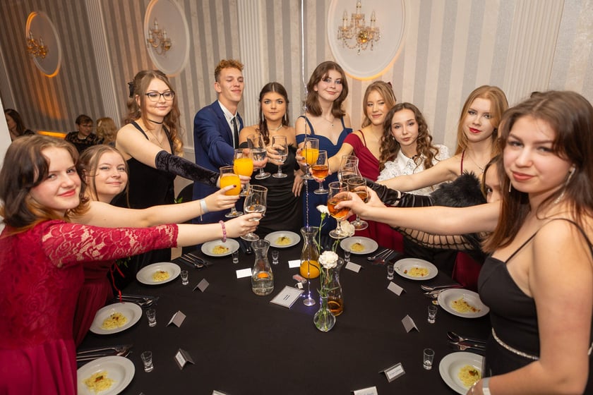Studniówka Technikum nr 16 we Wrocławiu (Zespół Szkół nr 3) - 31.01.2025 r.