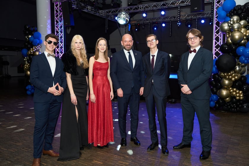 Studniówka Elektronicznych Zakładów Naukowych we Wrocławiu - 31.01.2025 r.