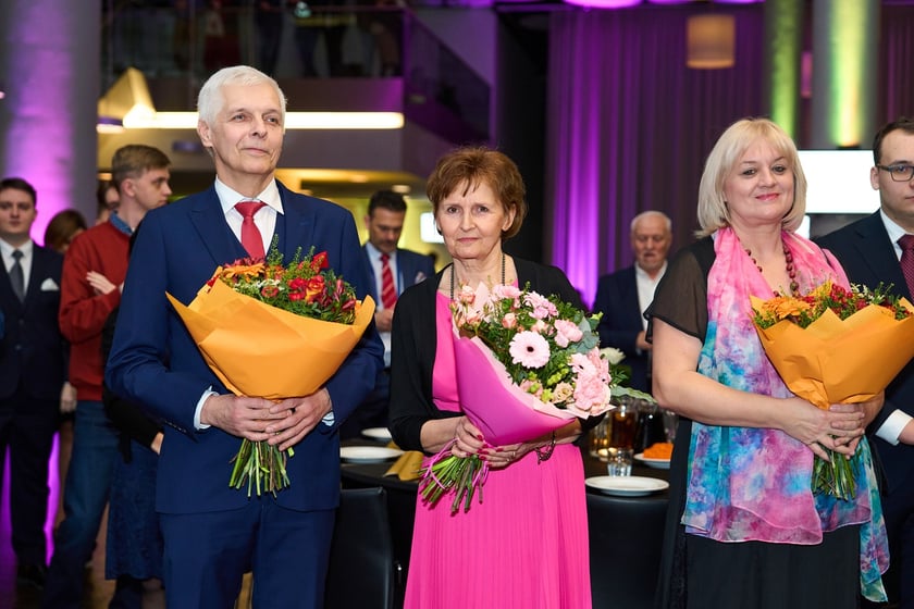 Studniówka Elektronicznych Zakładów Naukowych we Wrocławiu - 31.01.2025 r.