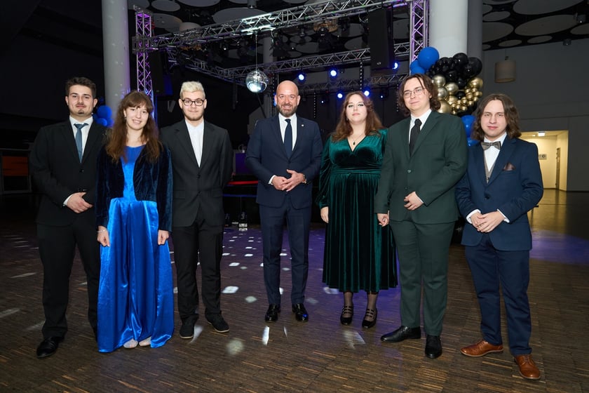 Studniówka Elektronicznych Zakładów Naukowych we Wrocławiu - 31.01.2025 r.