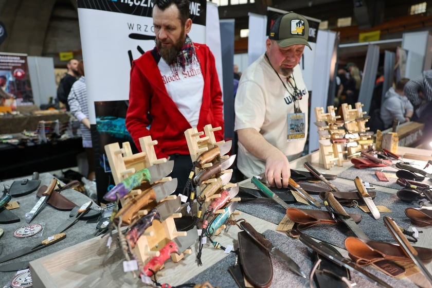 Zabytkowe samochody, motocykle i rowery custom obejrzymy na imprezie Kustomhead w Hali Stulecia