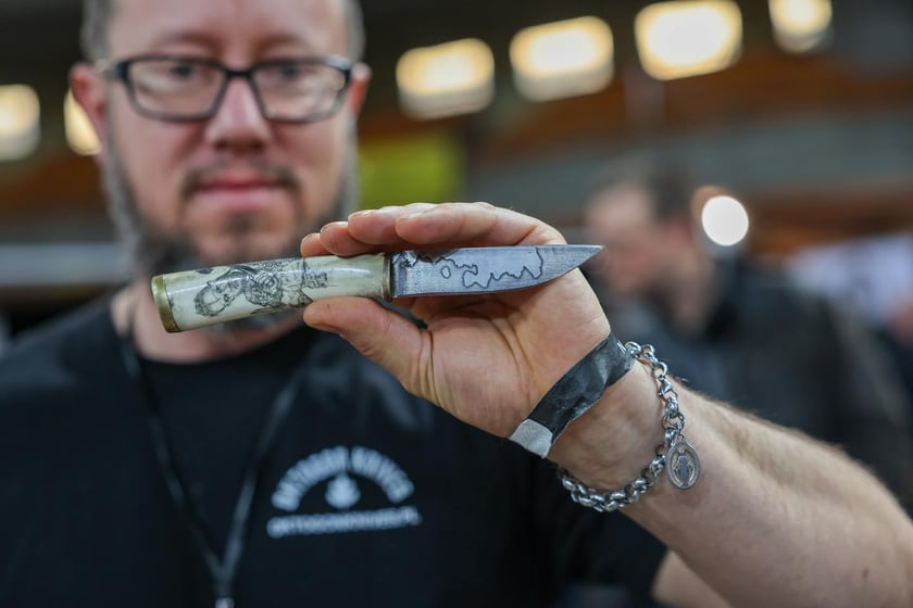 Zabytkowe samochody, motocykle i rowery custom obejrzymy na imprezie Kustomhead w Hali Stulecia