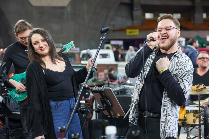 Zabytkowe samochody, motocykle i rowery custom obejrzymy na imprezie Kustomhead w Hali Stulecia