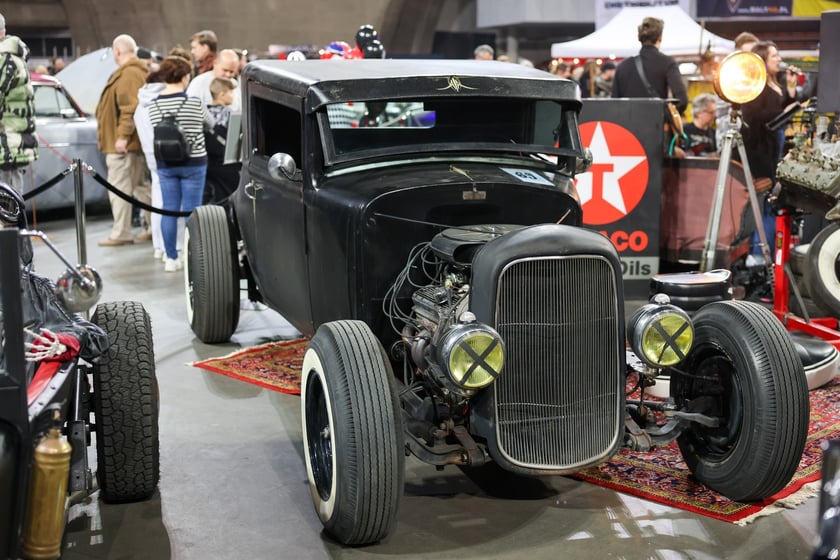 Zabytkowe samochody, motocykle i rowery custom obejrzymy na imprezie Kustomhead w Hali Stulecia