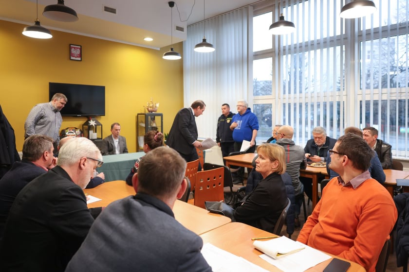 Spotkanie mieszkańców i RO Powstańców Śląskich z przedstawicielami miasta