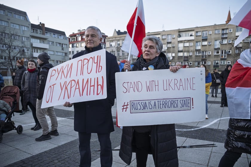 Wiec w trzecią rocznicę rosyjskiej napaści na Ukrainę. Plac Nowy Targ, 24 luty 2025
