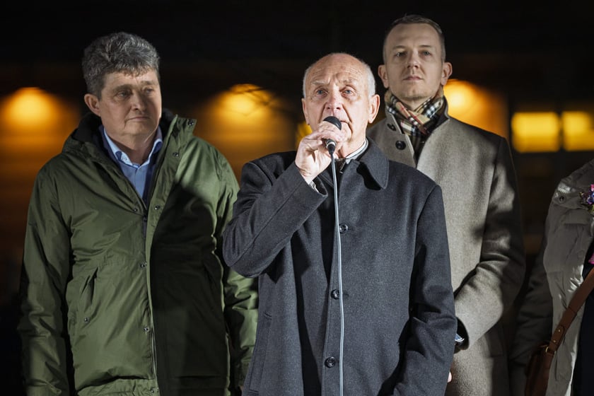 Wiec w trzecią rocznicę rosyjskiej napaści na Ukrainę. Plac Nowy Targ, 24 luty 2025
