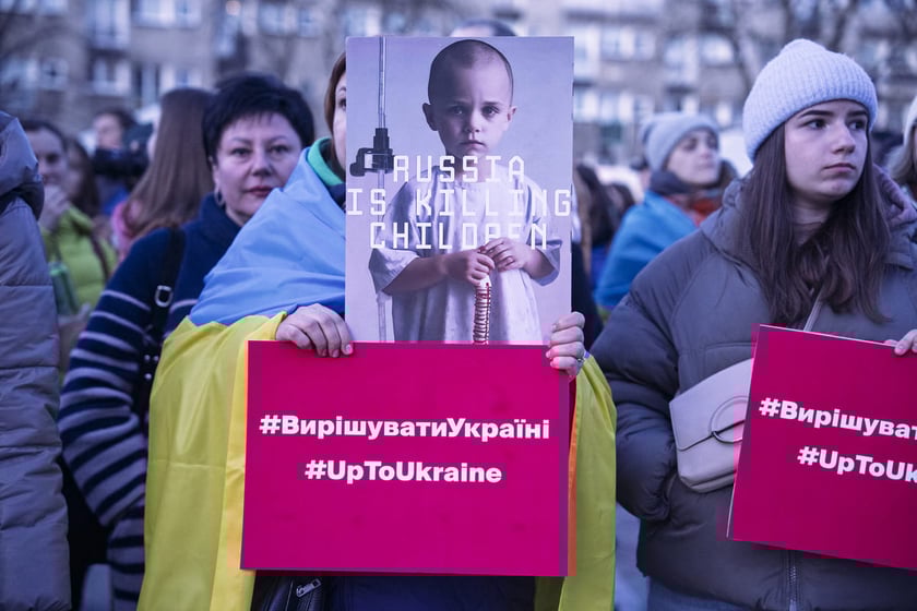 Wiec w trzecią rocznicę rosyjskiej napaści na Ukrainę. Plac Nowy Targ, 24 luty 2025