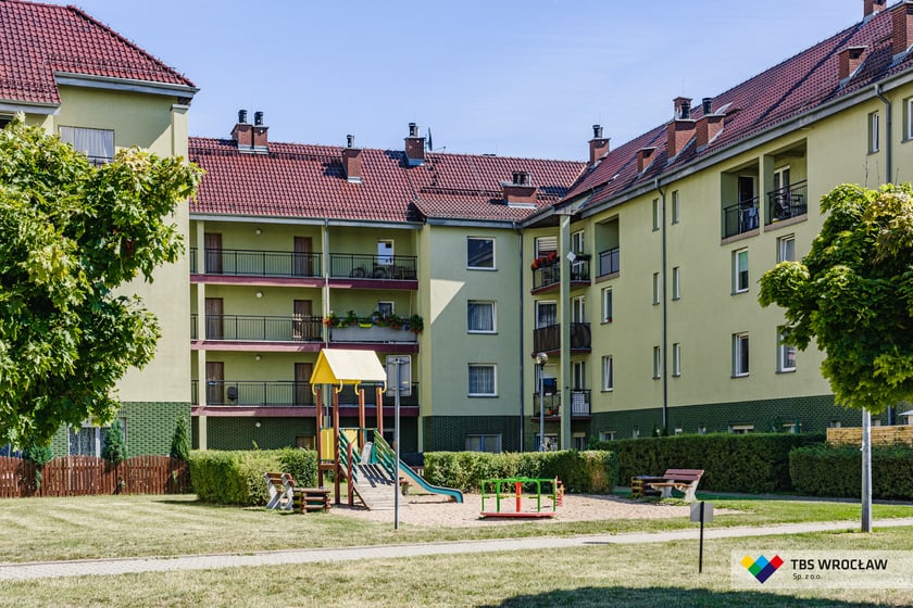 TBS Wrocław, Brochów