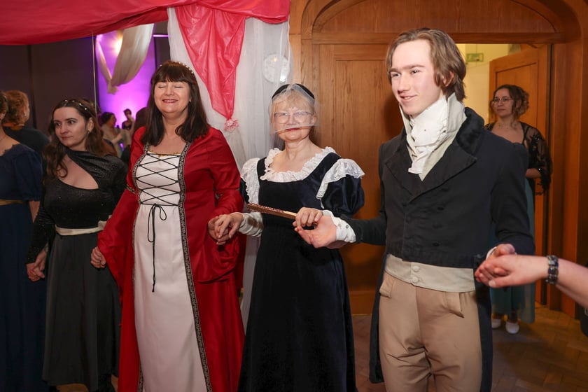 Bal w pałacu na Leśnicy (1 marca 2025)