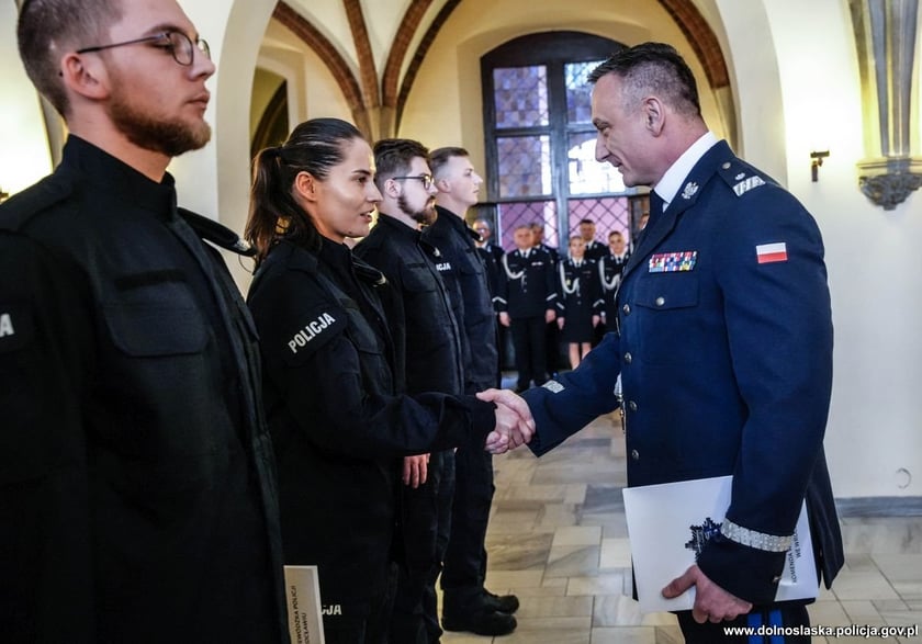 Ślubowanie policjantów w Ratuszu we Wrocławiu