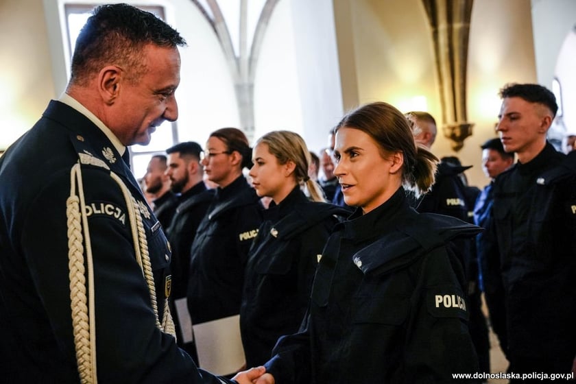 Ślubowanie policjantów w Ratuszu we Wrocławiu