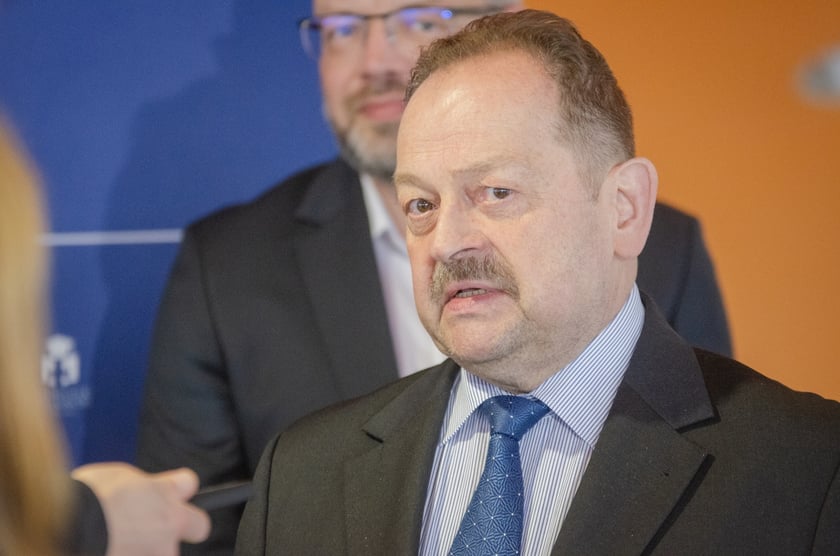 profesor Roman Przybylski