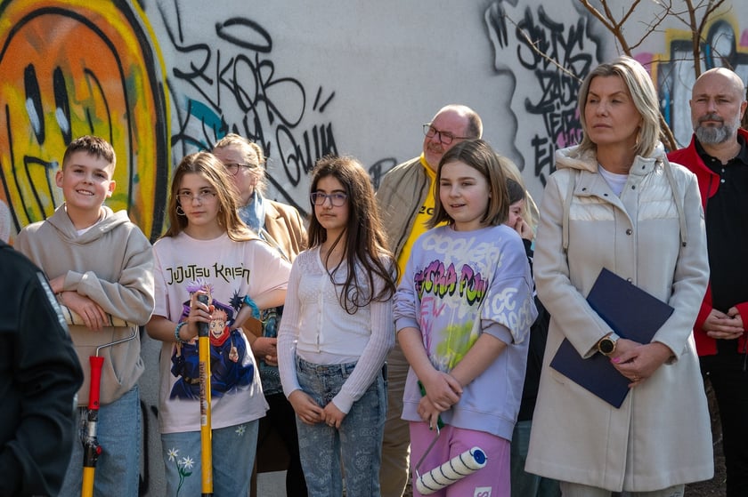 Mury mówią - wspólnie zamalujmy mowę nienawiści