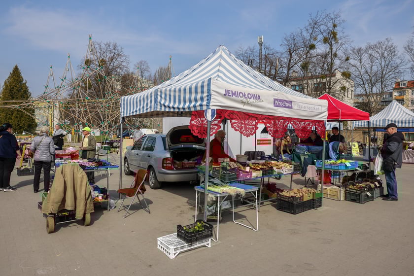 Wiosenna sobota na Ryneczku Jemiołowa