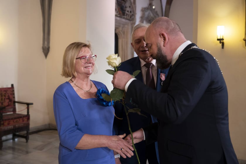 Odznaczenia dla małżeństw z długoletnim stażem, 1 kwietnia 2025