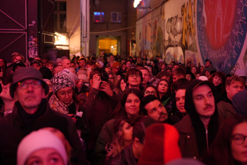 Wrocławska galeria neonów przy Ruskiej znów świeci! Niezwykły pokaz - 5.04.2025