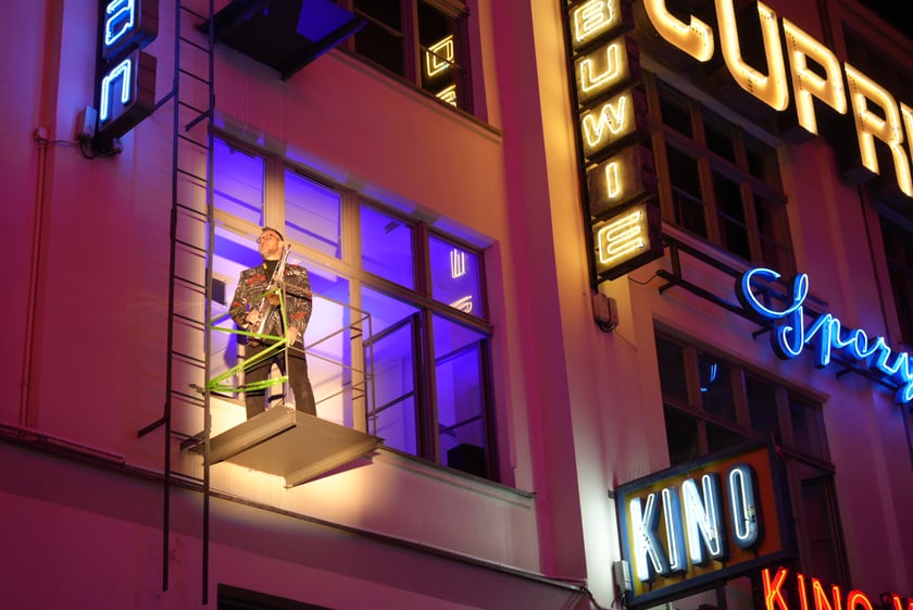 Wrocławska galeria neonów przy Ruskiej znów świeci! Niezwykły pokaz - 5.04.2025