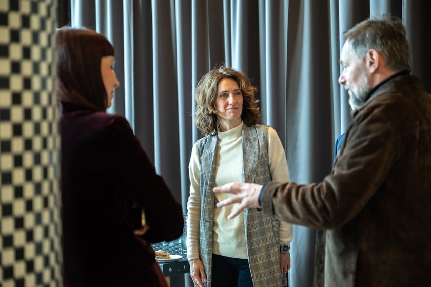 Uczestnicy spotkania Unii Metropolii Polskich we wrocławskiej Barbarze.