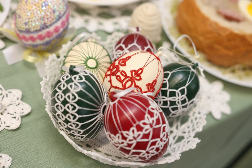 Prezentacja tradycyjnych stołów wielkanocnych i Jarmark Wielkanocny na Zwycięskiej, 12.04.2025