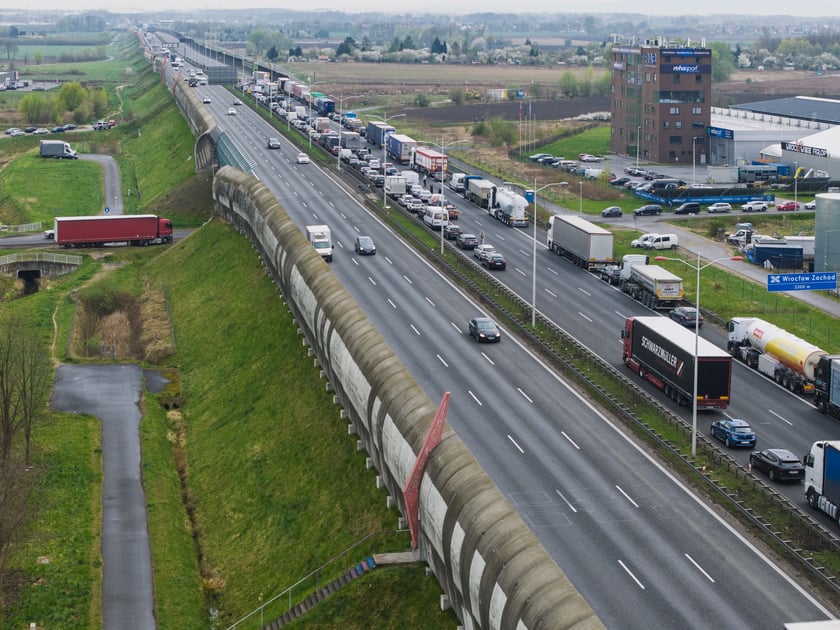 Wypadek na AOW, 14.04.2025