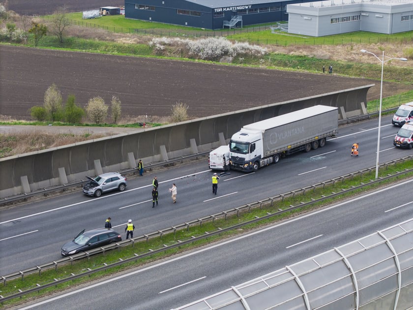 Wypadek na AOW, 14.04.2025