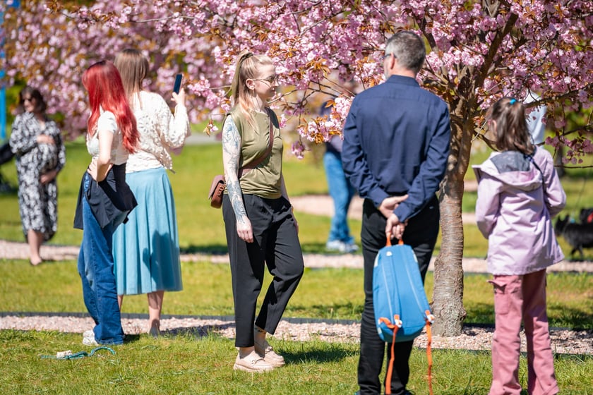 Wrocławianie na spacerach. Park Szczytnicki, Wielkanoc 20.04.2025