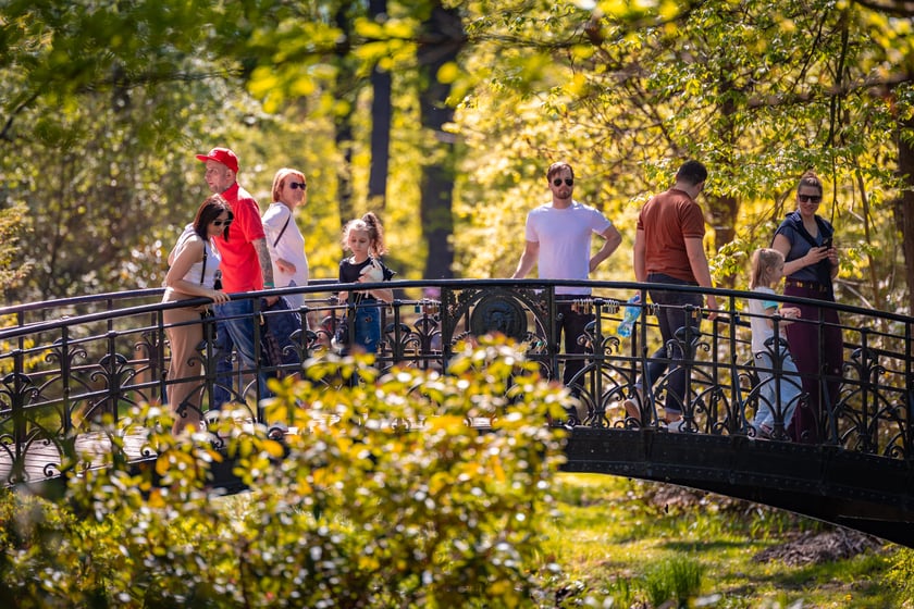 Wrocławianie na spacerach. Park Szczytnicki, Wielkanoc 20.04.2025