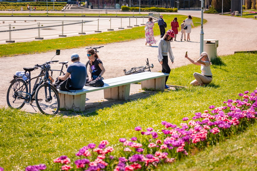 Wrocławianie na spacerach. Park Szczytnicki, Wielkanoc 20.04.2025