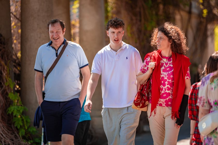 Wrocławianie na spacerach. Park Szczytnicki, Wielkanoc 20.04.2025