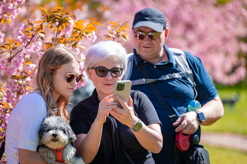 Wrocławianie na spacerach. Park Szczytnicki, Wielkanoc 20.04.2025