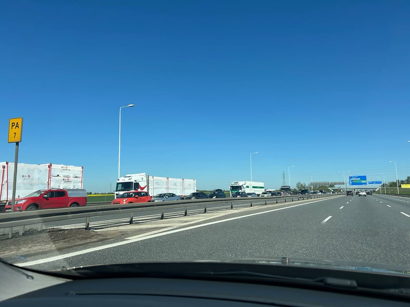 Kolizja na autostradzie A4, w okolicach węzła Wrocław-Południe