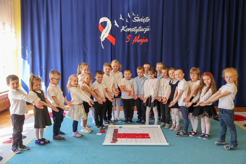 Biało-czerwony dzień w Przedszkolu nr 1 we Wrocławiu