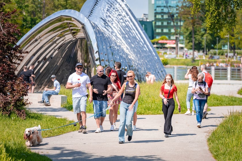 Wrocławianie spędzający majówkę w mieście - 2 maja 2025 r.
