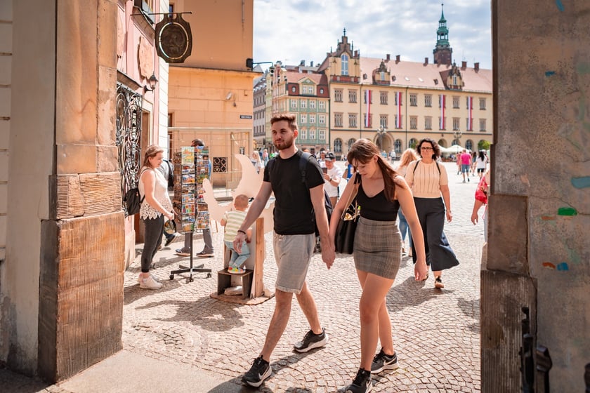 Wrocławianie spędzający majówkę w mieście - 2 maja 2025 r.