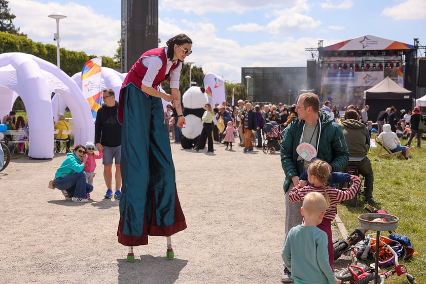Piknik z okazji Dni Funduszy Europejskich na Pergoli we Wrocławiu