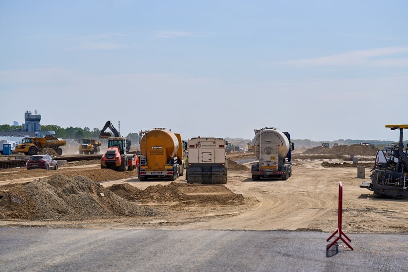 Rozbudowa części lotniczej, 14 maja 2025 roku