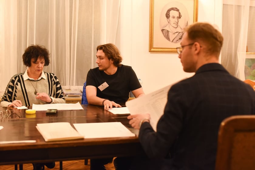 Liczenie głosów w komisji nr 13 przy ul. Tadeusza Kościuszki. Wrocław, 18.05.2025